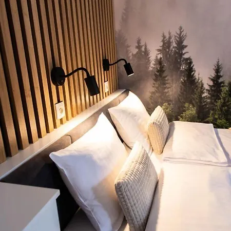 Forest 47 By Housine * Zator